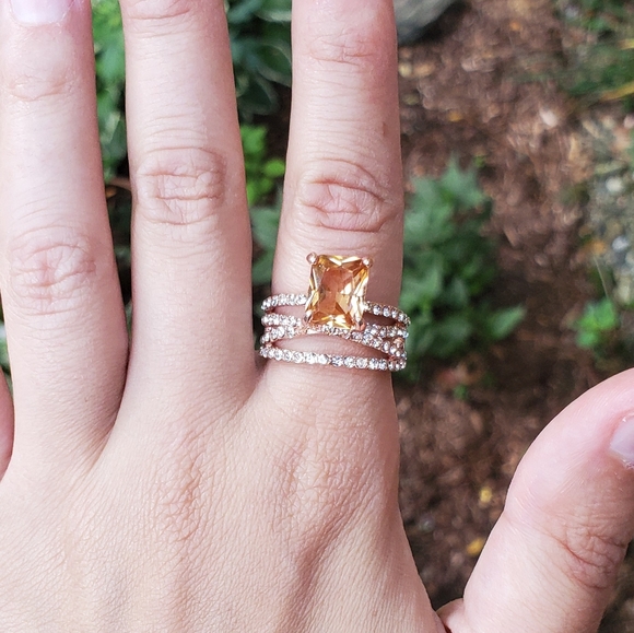NWOT Rose Gold Morganite Ring - Picture 6 of 14